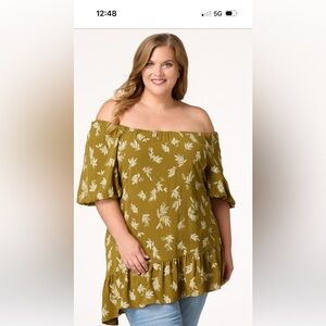 Cato Asymmetrical Ruffled Hem Top Sz Woman’s 14-16 NWTS